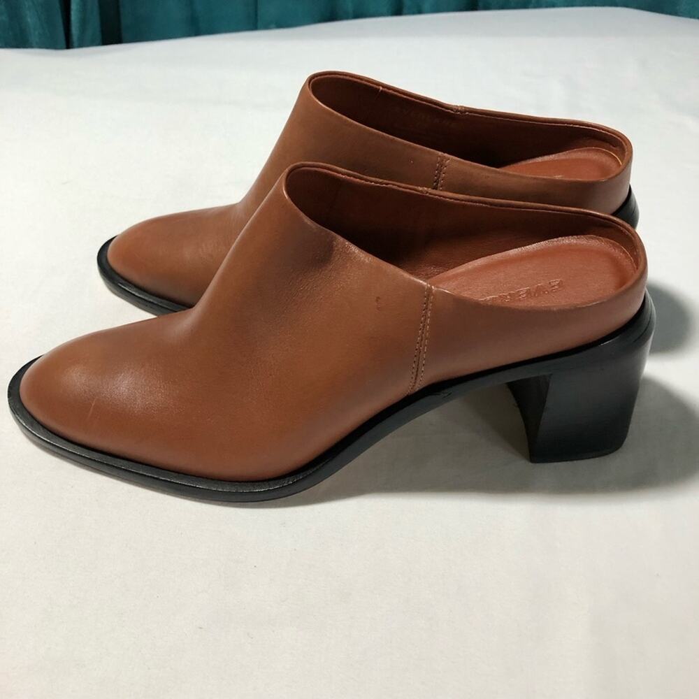 NWOT Everlane The Outlaw Mules in saddle brown leather stacked block heel 7.5